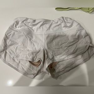 White lululemon speed up’s size 2 length 2.5